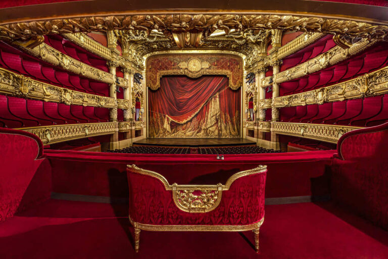Η Όπερα του Παρισιού γίνεται Airbnb για ένα βράδυ