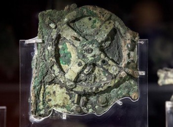 Ο Μυστηριώδης Μηχανισμός της Αρχαιότητας: Ένα Αρχαίο Υπολογιστικό Αριστούργημα 
