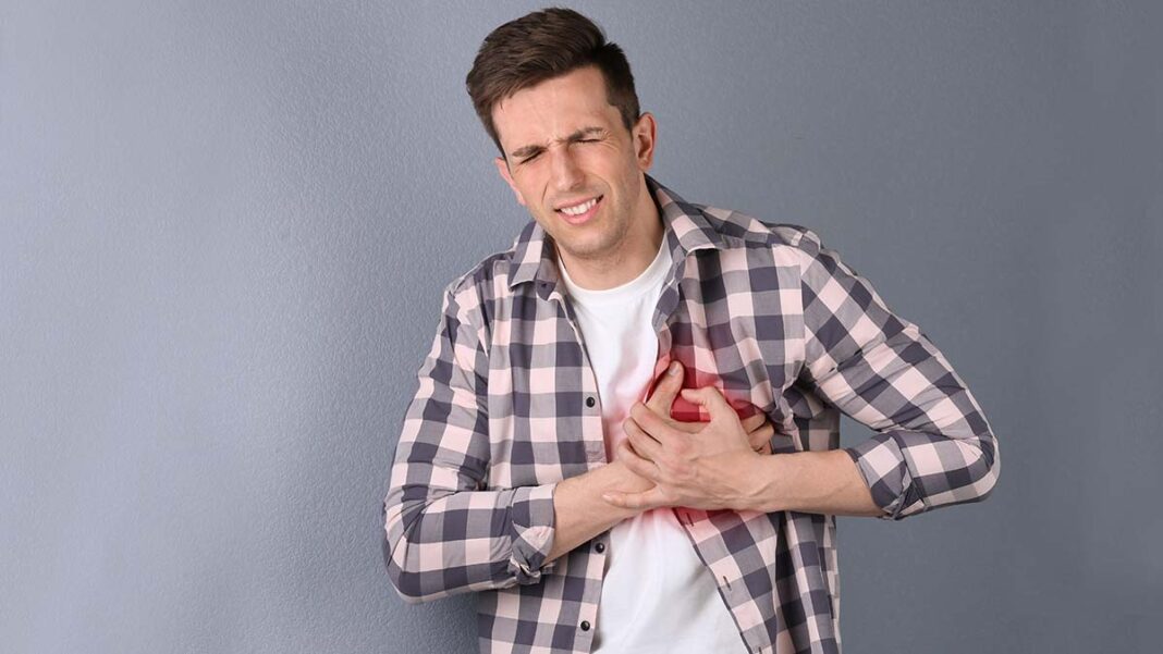 Ανακοπή καρδιάς: Ο κίνδυνος που ενέχουν τα αντιβιοτικά και τα αντιψυχωσικά φάρμακα για την καρδιαγγειακή υγεία
