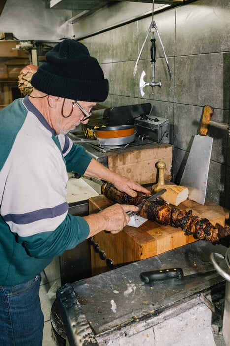 Αυθεντική γεύση στην Ήπειρο του Πολυγώνου: Χειροποίητος γύρος και μαστόρικο μπιφτέκι
