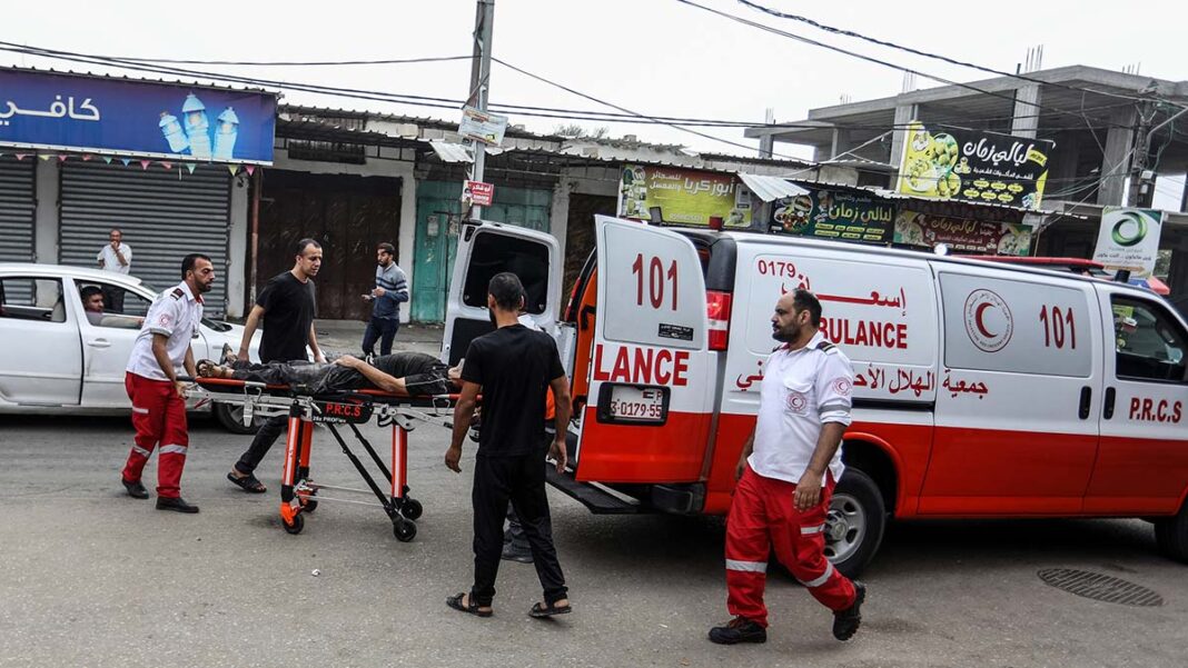 Πόλεμος στη Γάζα: Ισραήλ βομβάρδισε νοσοκομείο - Συγκλονιστική επιχείρηση απομάκρυνσης ασθενών
