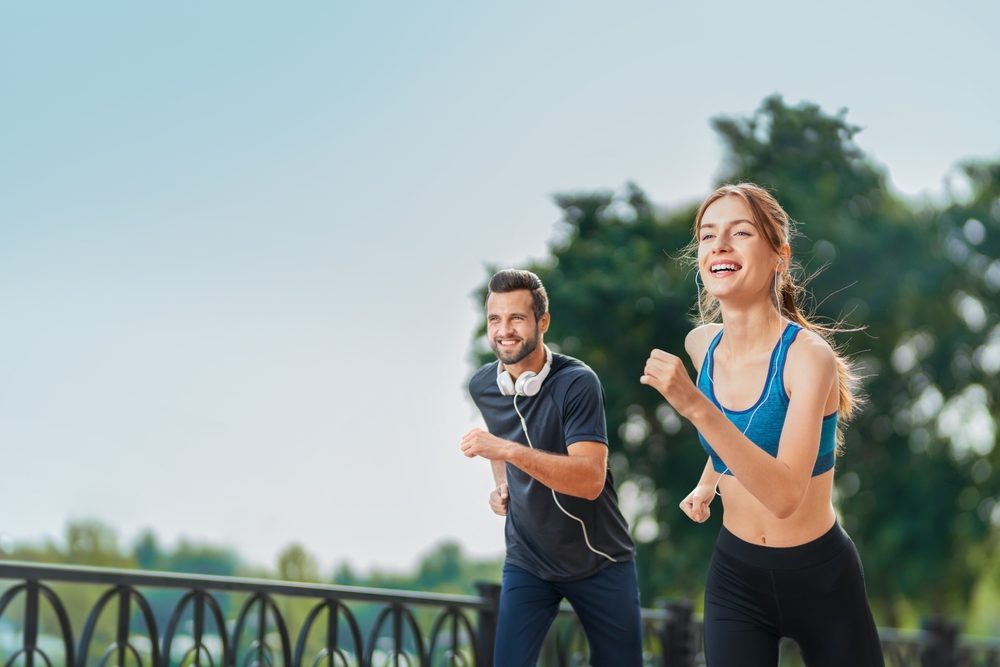 24 λόγοι για να αρχίσετε το τρέξιμο το 2024: Βήματα προς μια υγιή ζωή
