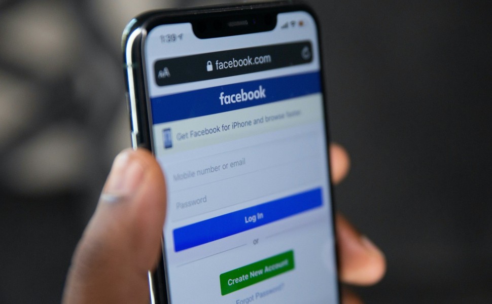 Νέος συναγερμός για το Facebook: Προσωπικά δεδομένα σε κίνδυνο - Αλλάξτε άμεσα τους κωδικούς σας 

