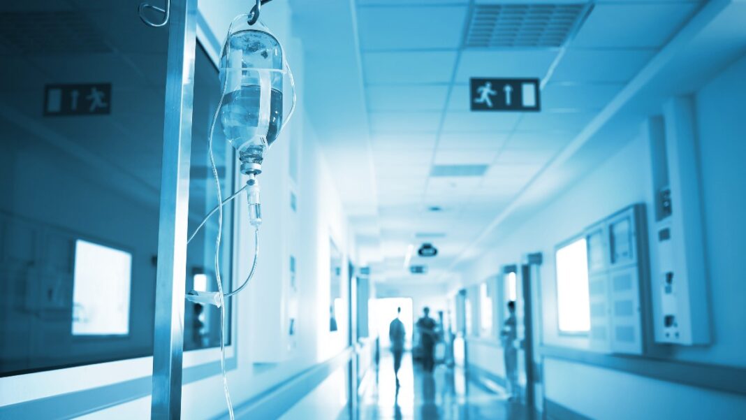 Στην τελική ευθεία η επιλογή νέων διοικήσεων σε νοσοκομεία και ΥΠΕ: Η διαδικασία και οι αλλαγές που φέρνει