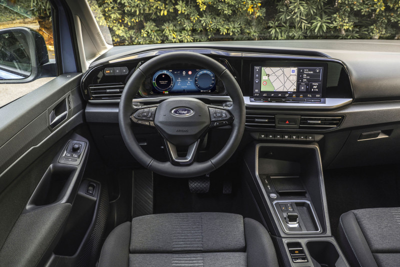 Αναβαθμίζοντας την ευελιξία του Ford Tourneo Connect με το νέο σύστημα Plug-In Hybrid μετάδοσης κίνησης
