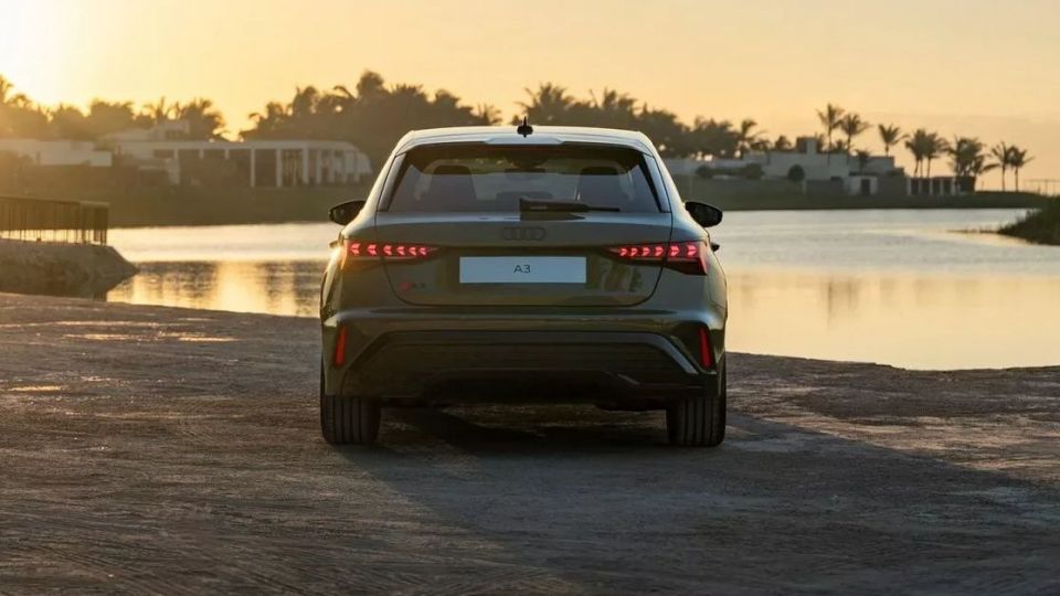 Η Audi επαναπροσδιόρισε το A3 και πρόσθεσε την εκδοχή Allstreet
