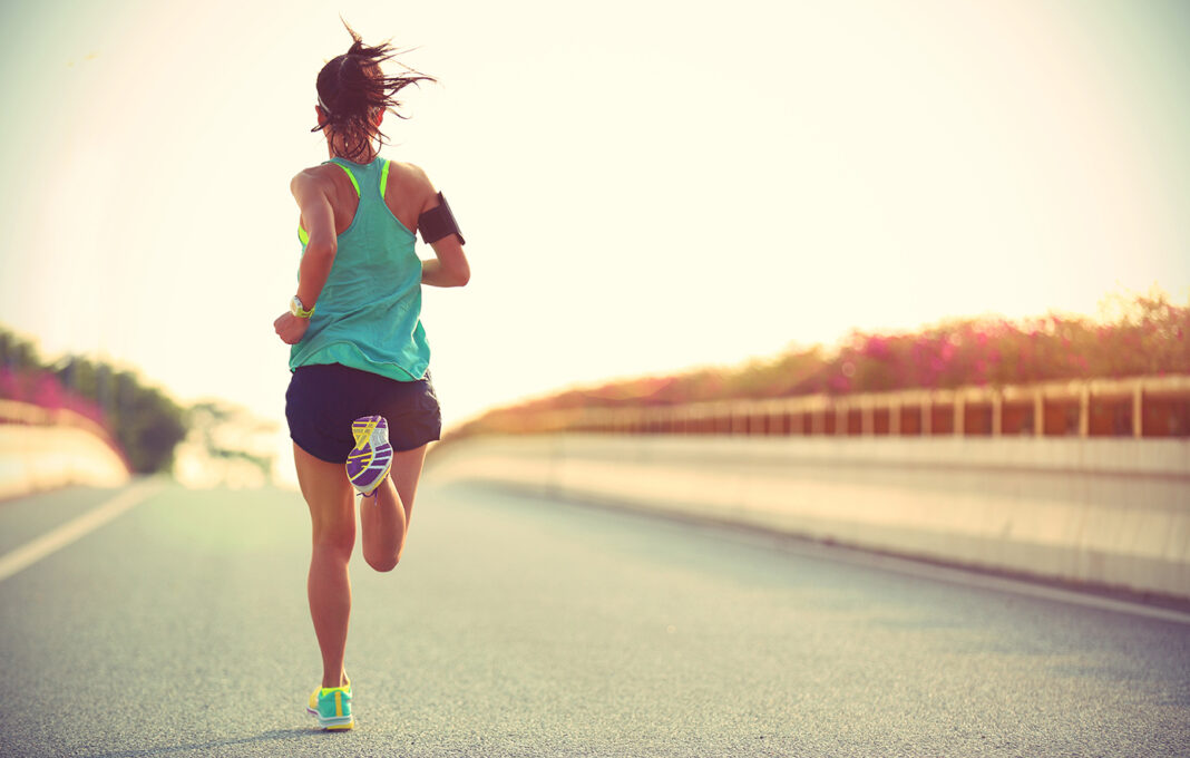 Δίαιτα για ταχύτερο τρέξιμο: Φαγητά που αυξάνουν την ενέργεια και την απόδοση
