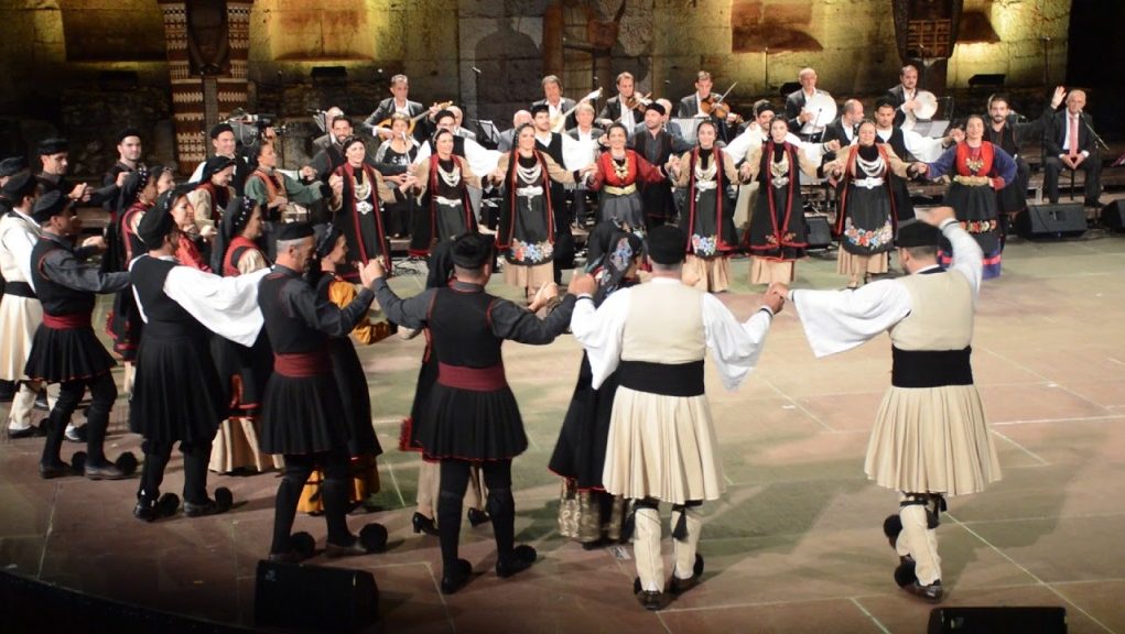 Νέα Ένα ταξίδι στην ελληνική παράδοση: Παντελής Μπουκάλας και η εκδήλωση για το δημοτικό τραγούδι στην Πάτρα