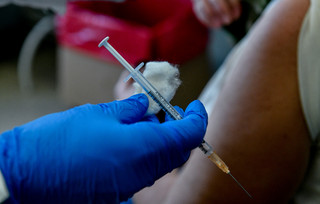 Η πρώτη πανδημία της γρίπης των πτηνών θα γίνει όταν ο ιός προσαρμοστεί στον άνθρωπο
