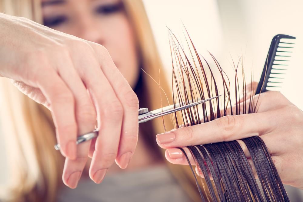 Νέο hair look για την άνοιξη: Αναζωογονήστε τα μαλλιά σας με το hydro bob
