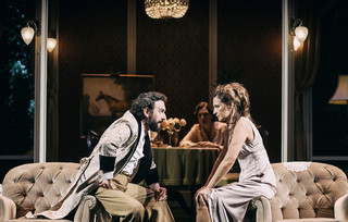 Το αριστούργημα της Νάπολης: Μια νέα εκδοχή της Φιλουμένα Μαρτουράνο με τη Μαρία Ναυπλιώτου και τον Μελέτη Ηλία στους πρωταγωνιστικούς ρόλους"
